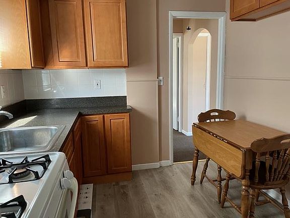 4th image of 2 Morningside Pl