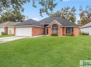 257 Shady Oak Cir, Richmond Hill, GA 31324