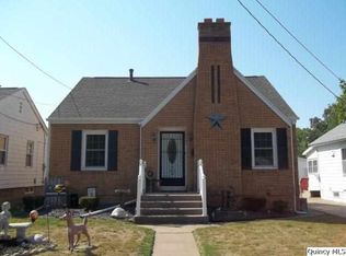 1336 Locust St, Quincy, IL 62301