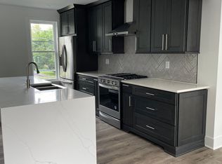 30 Park Ave, Park Ridge, NJ 07656