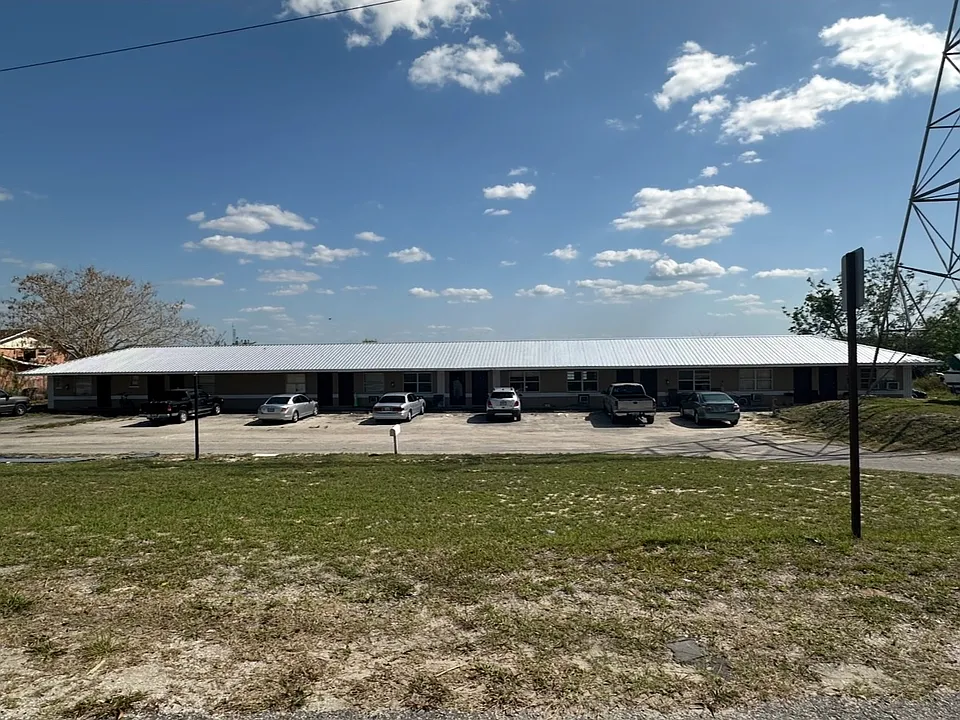 213 Garrett Rd #3