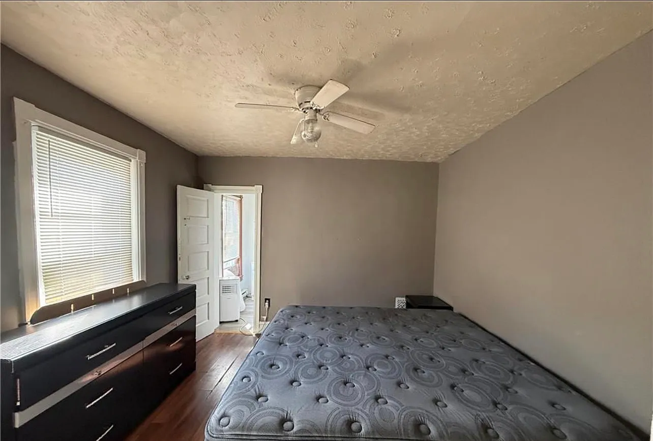 116 S Carlisle St — Photo 1