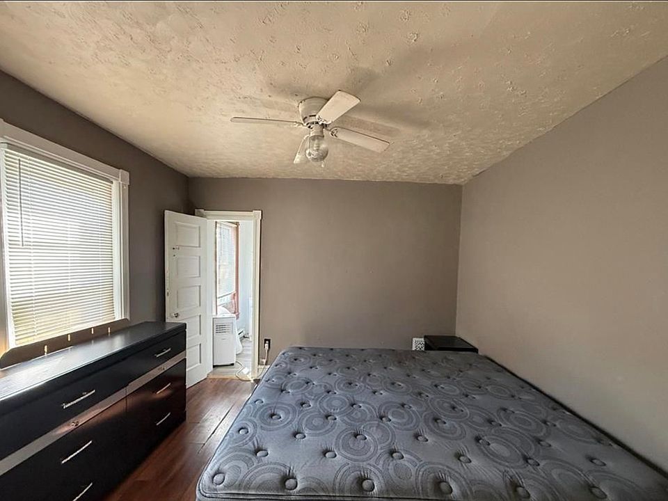 1st image of 116 S Carlisle St #1