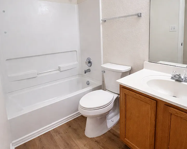 10354 Oakwood Crst — Photo 14