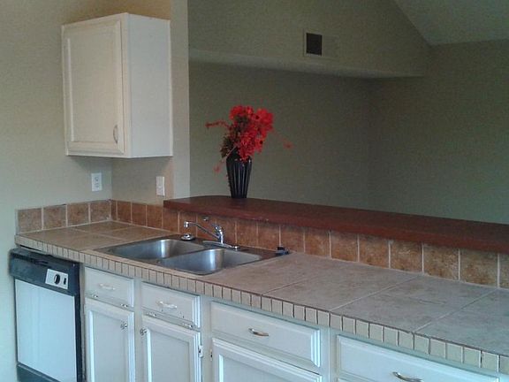 5th image of 6028 Dooley Dr