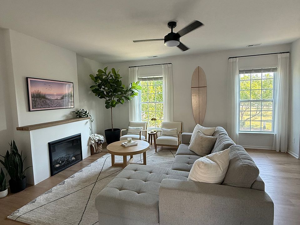 1st image of 4817 Carnelian Way