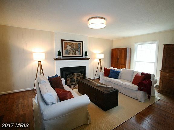 3rd image of 5402 Quincy Marr Dr
