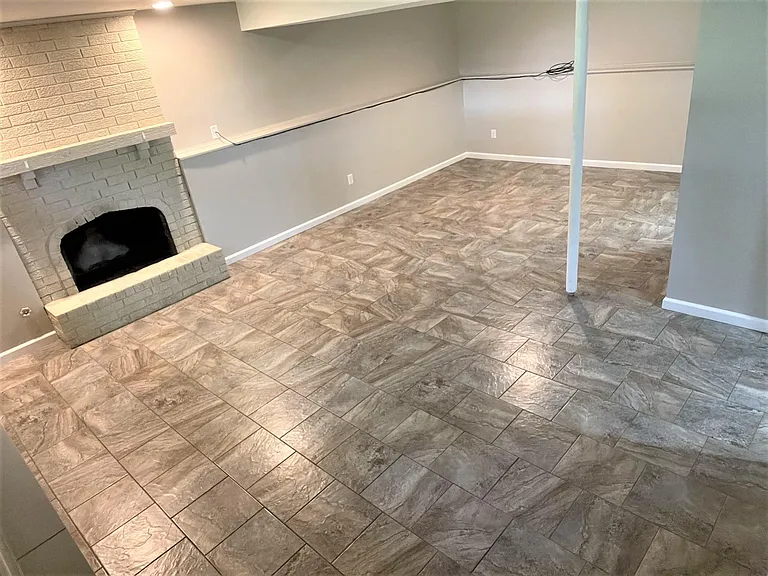 14585 Red Rock Dr — Photo 27