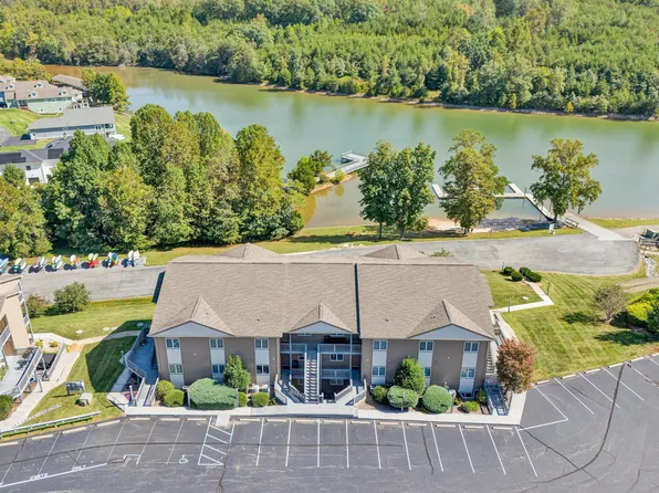 1175 Mariners Way APT 54, Huddleston, VA 24104