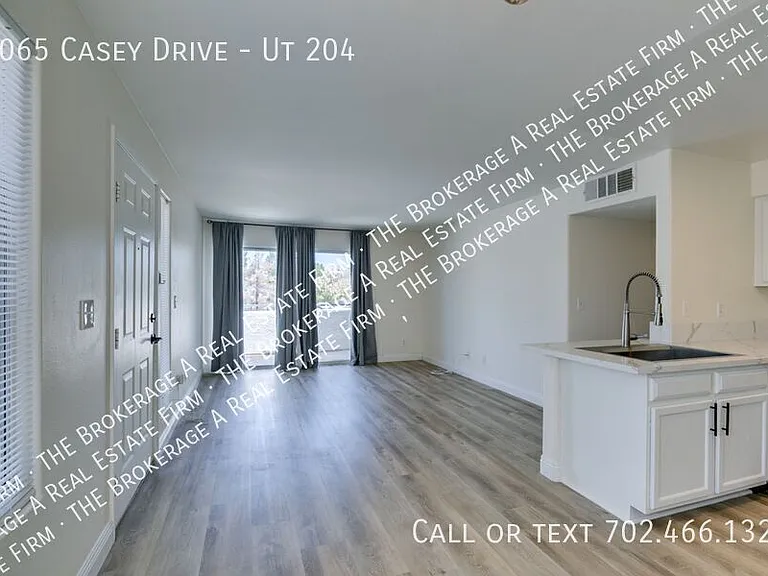 3065 Casey Dr #204 — Photo 23