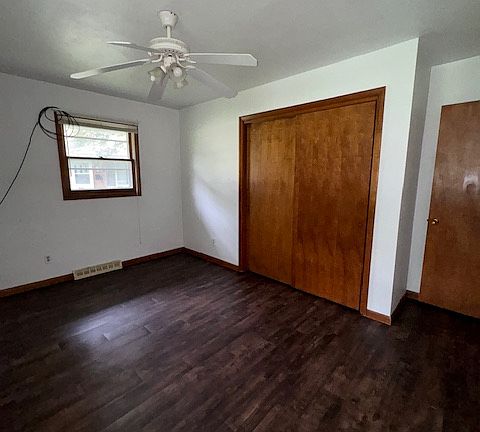3rd image of 4829 Cleveland Ave #4829