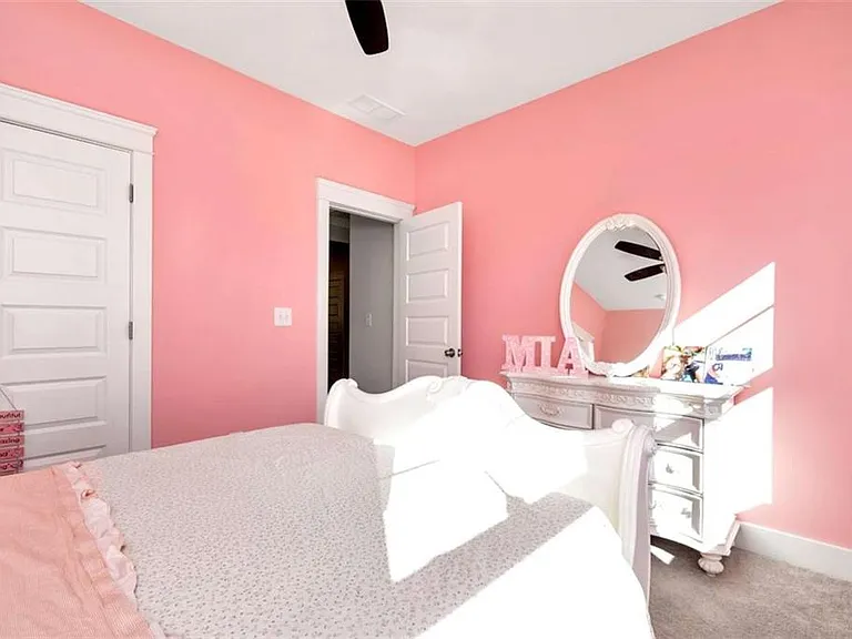 6968 Manchester Dr — Photo 22