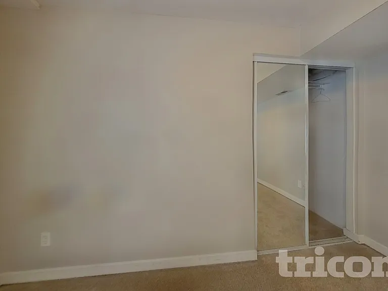 16240 Quarry Hill Dr — Photo 17