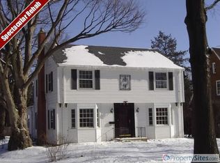 130 Ingleside Ave, Aurora, IL 60506