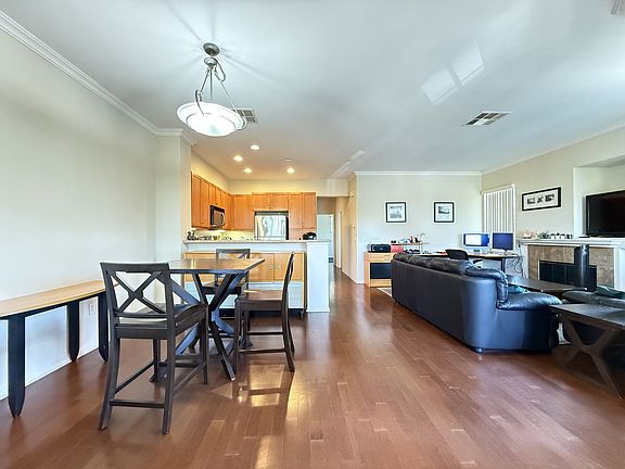 3rd image of 11156 Catarina Ln Unit 88