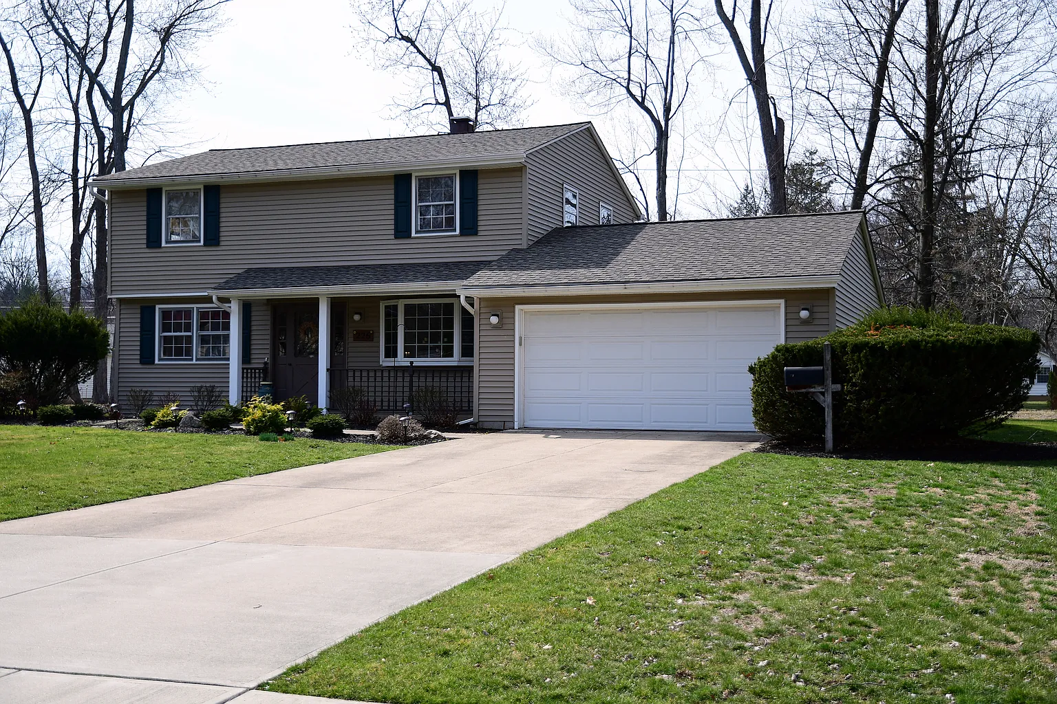 226 Cherry Ln photo 1