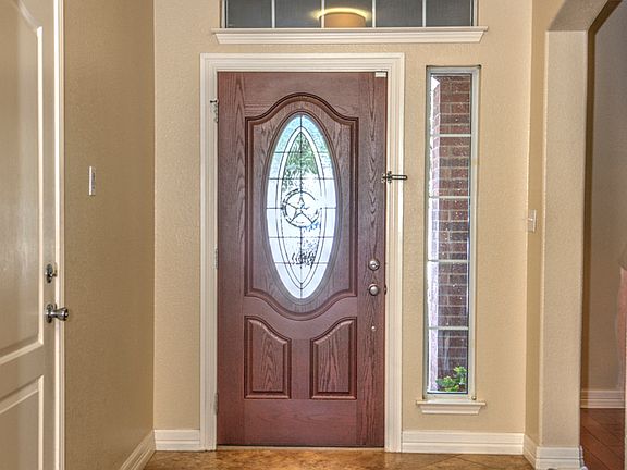 2nd image of 10313 Broomflower Dr