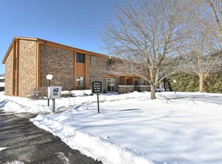 3818 Cheyenne Ct, Racine, WI 53404