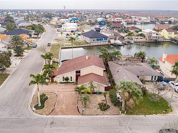 2nd image of 13765 Three Fathoms Bank Dr