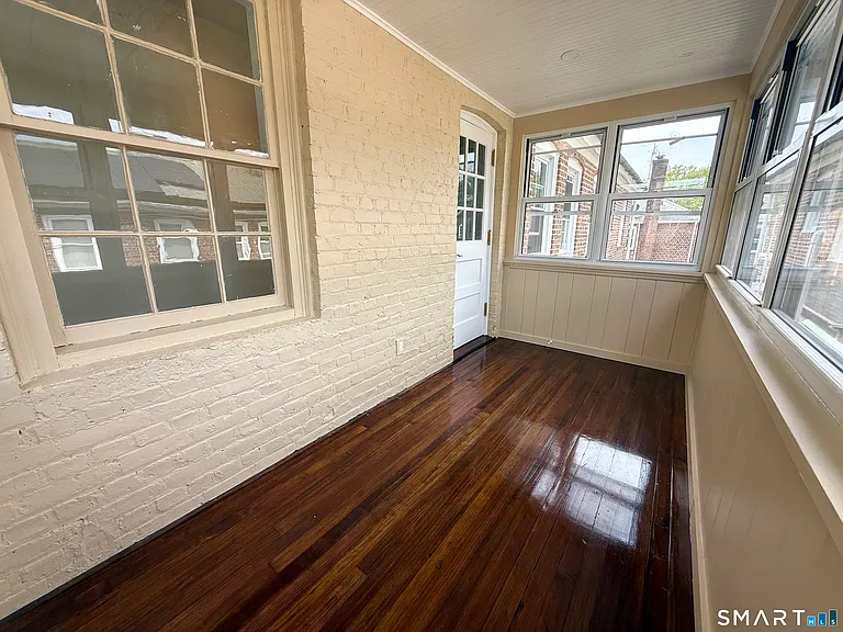 32 Hadley St — Photo 18