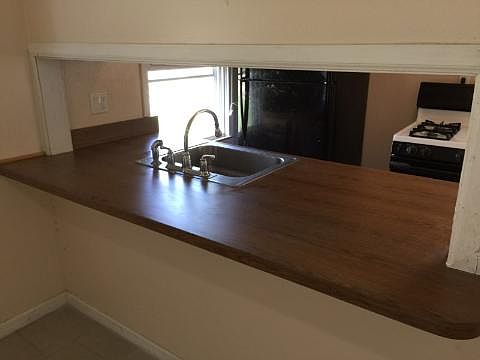 5th image of 22120 Condon Ave