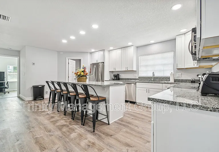 380 Jeru Blvd #5 — Photo 17