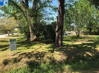 2709 Timber Dr, Dickinson, TX 77539