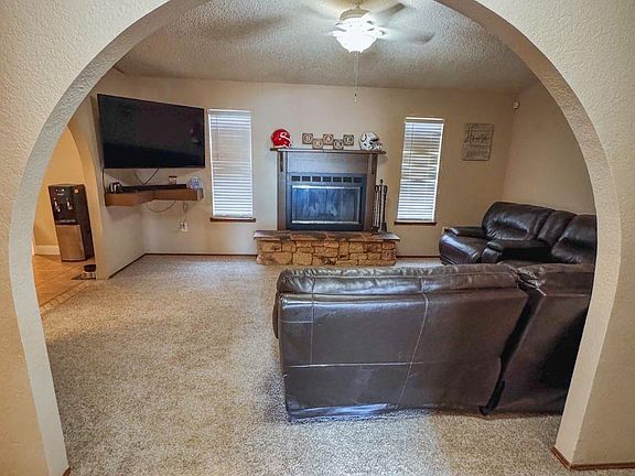 2nd image of 3401 Sunnyview Ave