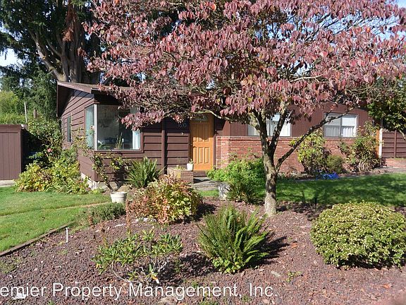 3rd image of 1610 Winchell Ave