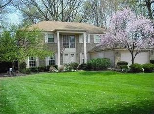 1817 Holdens Arbor Run, Westlake, OH 44145