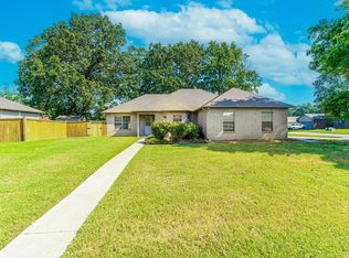 18 Buttercup Ln, Cabot, AR 72023