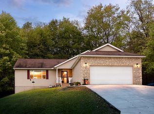231 Glenridge Cir, Howard, OH 43028