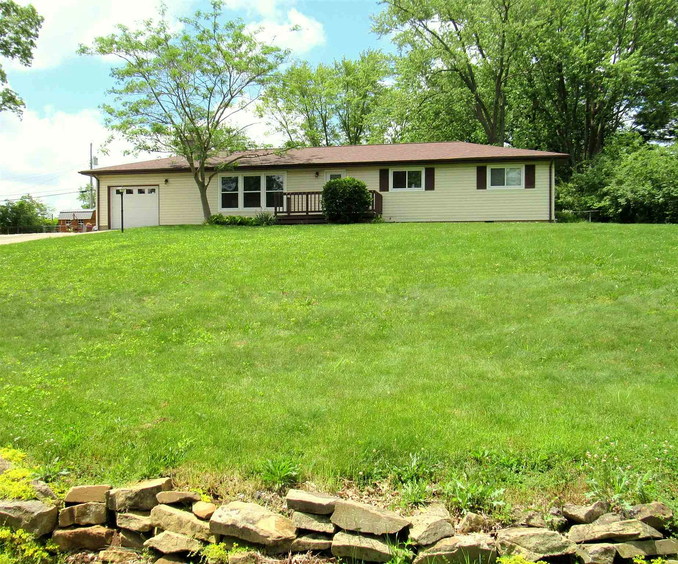 4217 E Hector Dr photo 1