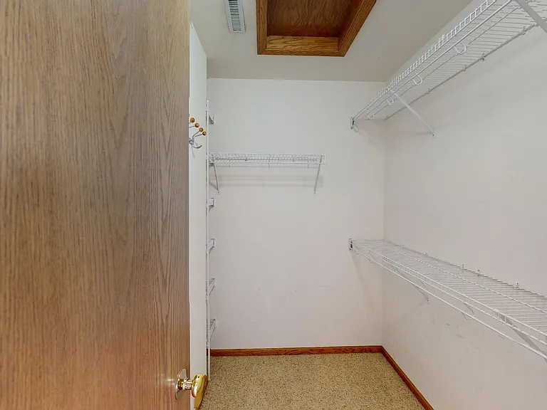 5217 Nevada Cir — Photo 19