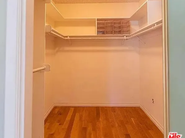 11318 Dona Lisa Dr, Studio City, CA 91604