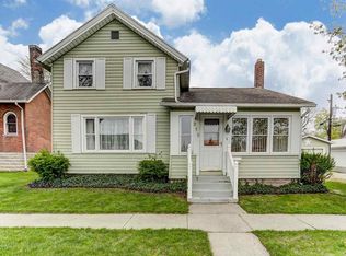 215 W 10th St, Auburn, IN 46706