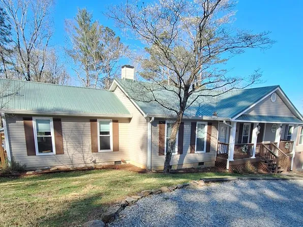 57 Cherry Ct, Ellijay, GA 30540