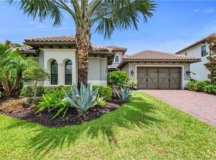 12746 Dundee Ln, Naples, FL 34120