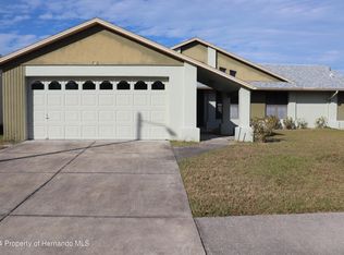 7421 Box Elder Dr, Port Richey, FL 34668