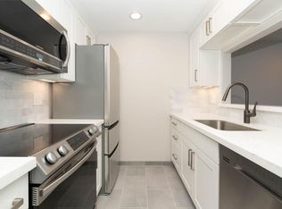 1920 5th Ave N #101, Seattle, WA 98109