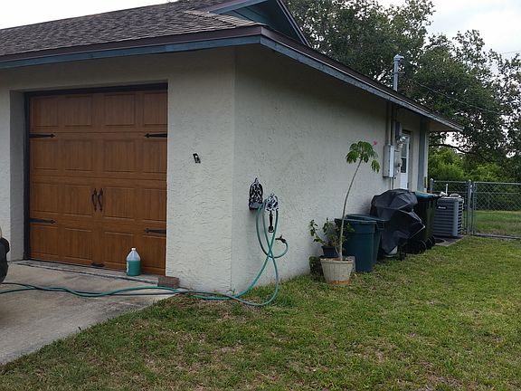 2nd image of 1465 Wyoming Dr SE