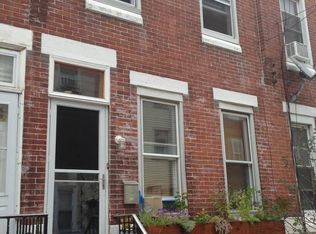 535 Mountain St, Philadelphia, PA 19148