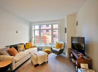 100 Lovejoy Wharf UNIT 4L, Boston, MA 02114