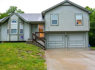 5612 N Richmond Ave, Kansas City, MO 64119