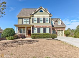 1013 Silver Thorne Dr, Loganville, GA 30052