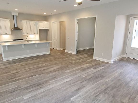 Kitchen-Family Room
