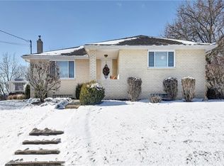 2130 Northview Dr, North Huntingdon, PA 15642