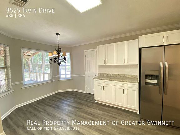 3rd image of 3525 Irvin Dr