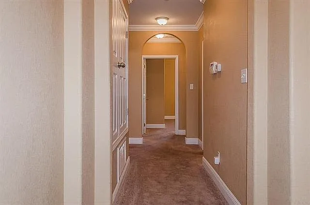 542 S 72nd Ave #C — Photo 4