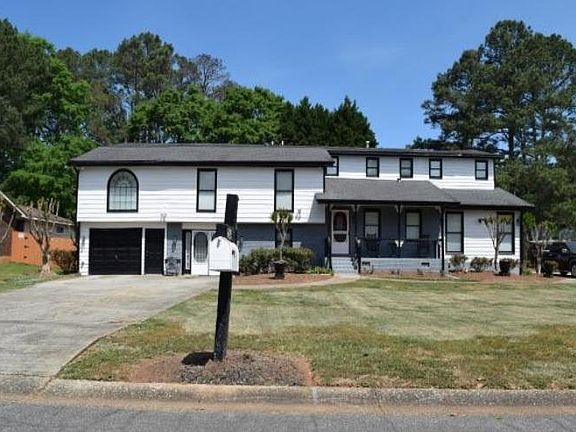 2nd image of 3504 Hopkins Way